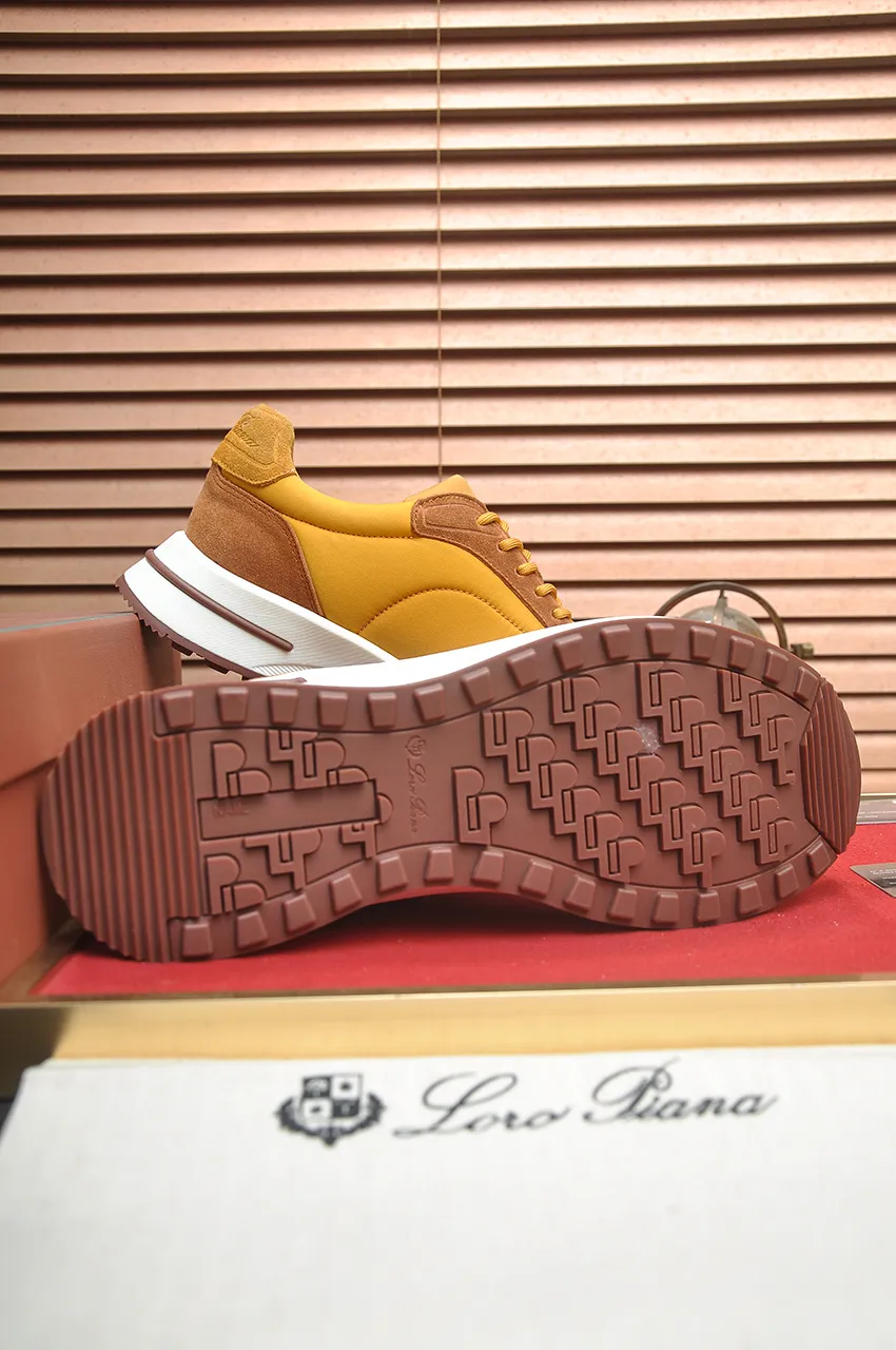 Men's shoes 💰600【𝐥𝐨𝐫𝐨 𝐏𝐢𝐚𝐧𝐚】lp classic loafers, an Italian treasure brand, the only brand that can match Hermès! Only after wearing it do we realize that we cannot let down our feet. The upper is imported cashmere, the lining of water-dyed cowhide ➕ the cowhide feet, the official original glass rubber outsole, and the pendant. Exclusive original packaging (tag ➕ brand paper ➕ outer box ➕ hand bag) code number: 38-44 (45 customized)